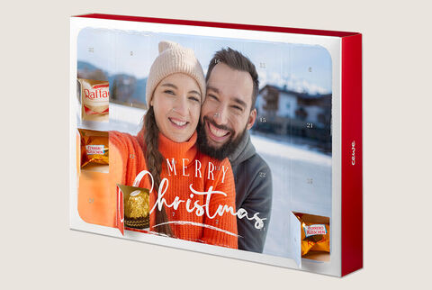 Advent calendar with Christmas motifs and sweet surprises.