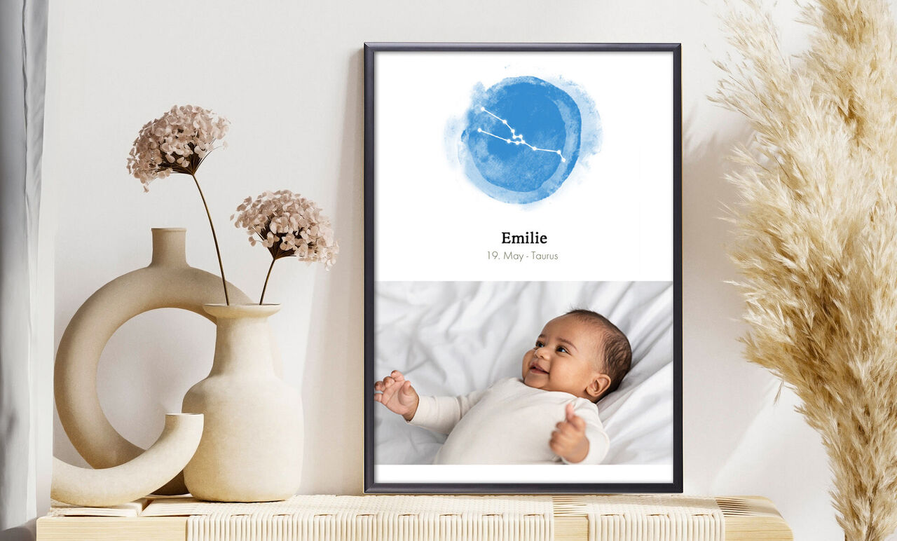 Beautiful wall picture of a baby with personalized background in soft colors