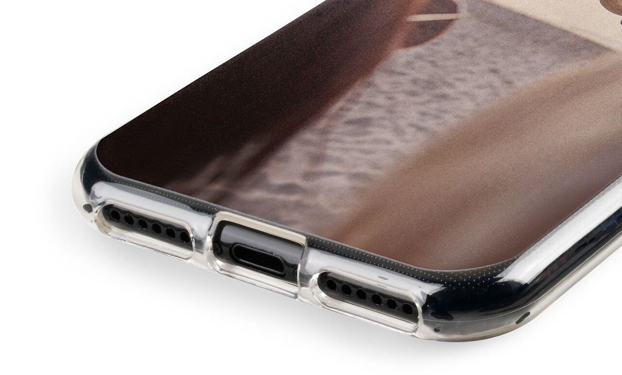 Smartphone case with a beautiful sand-colored design.
