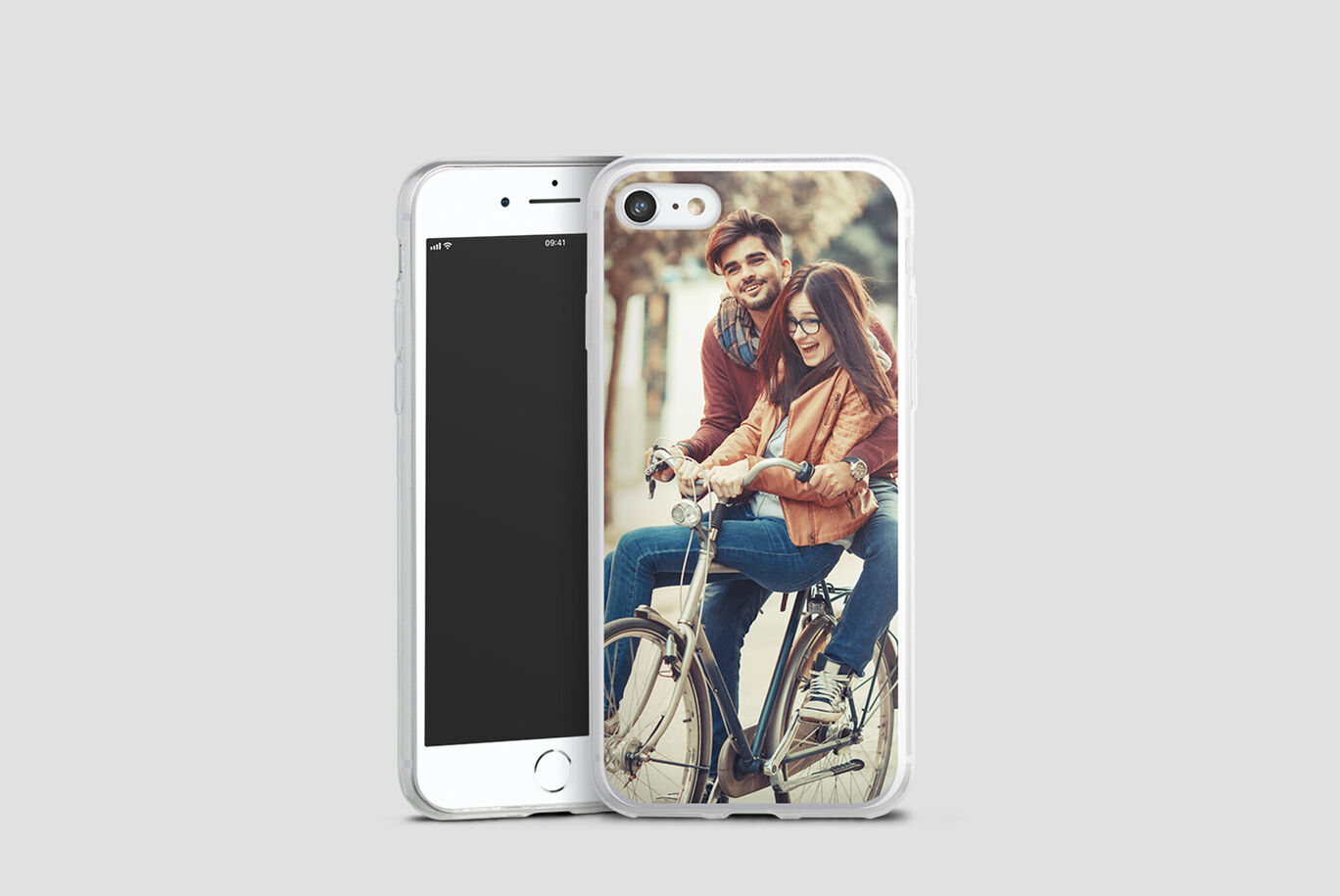 Phone case with a loving photo of a couple on a bicycle