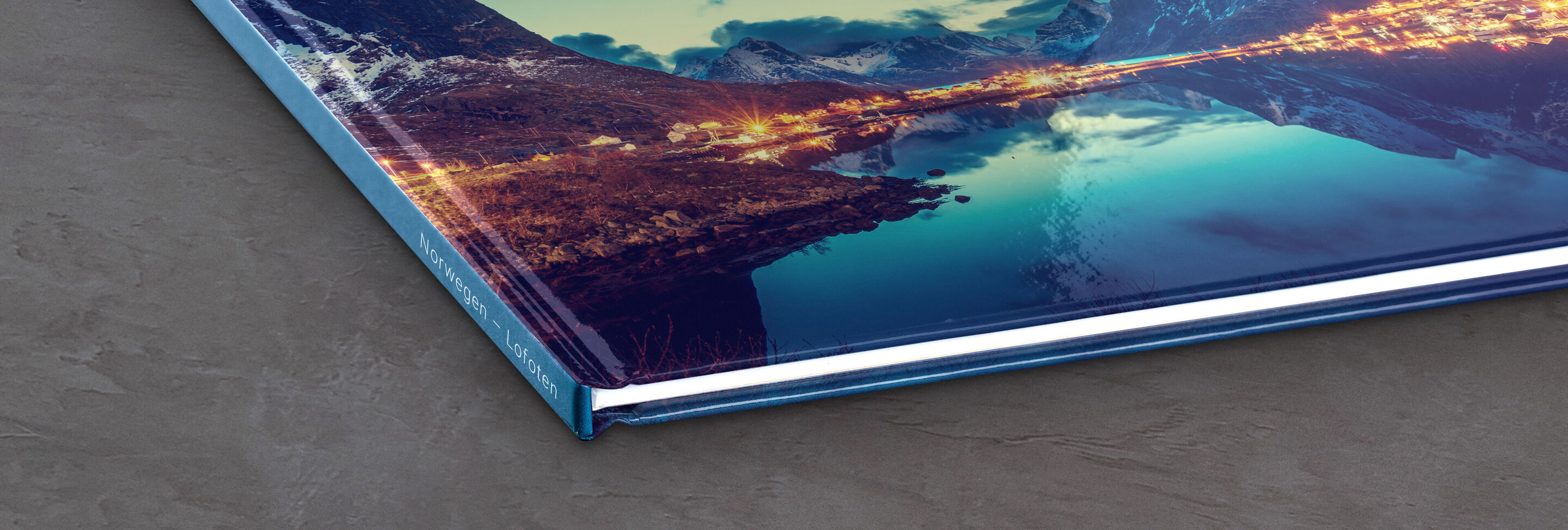 Close-up of a closed CEWE PHOTO BOOK with a beautiful photographic motif on the cover
