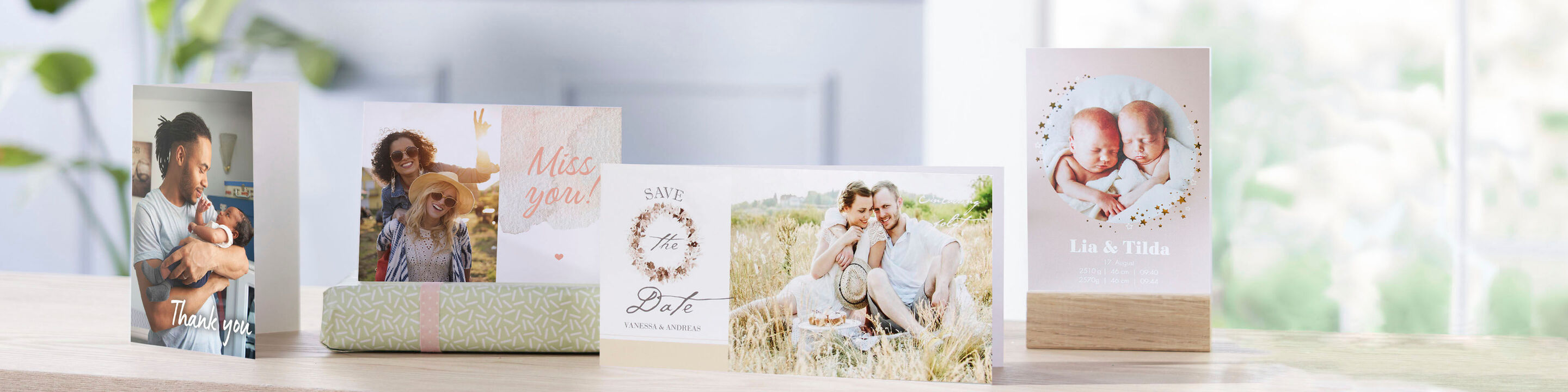 Sustainable cewe photobook on a blanket