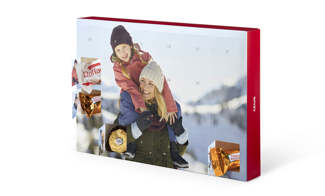 Advent calendar with personalized images and gifts.