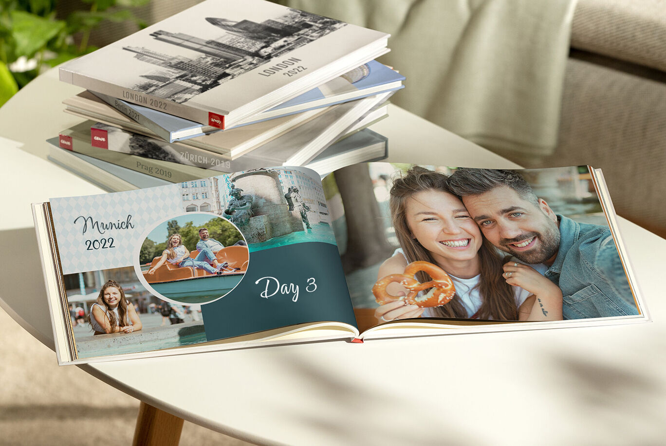 In a photo book, memories of a holiday day with images from Munich 2022.